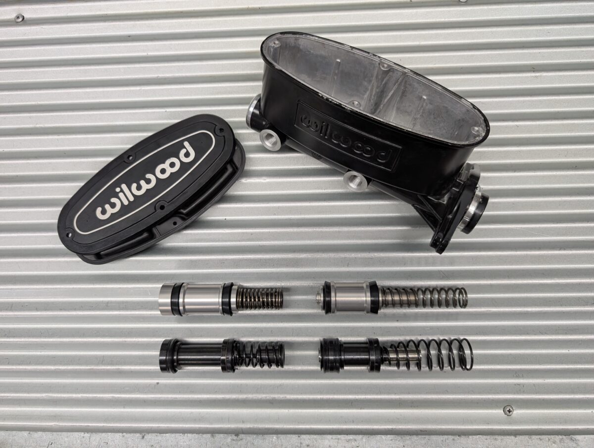 Photo of a Wilwood 260-8556-BK master cylinder